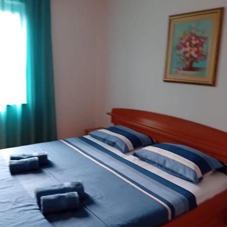 Apartament Maria'S Haus Novigrad  Zewnętrze zdjęcie